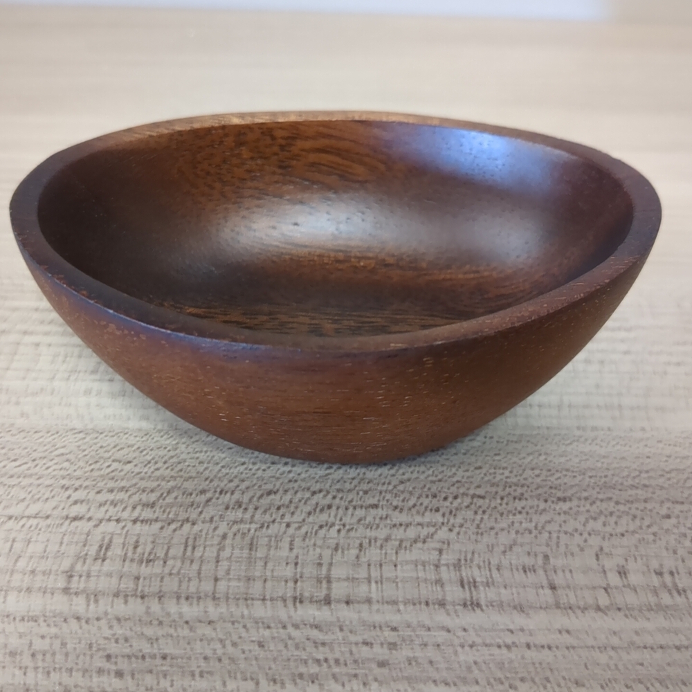 Small Wooden Oval Shaped Trinket Tray Bowl - Picture 2 of 3